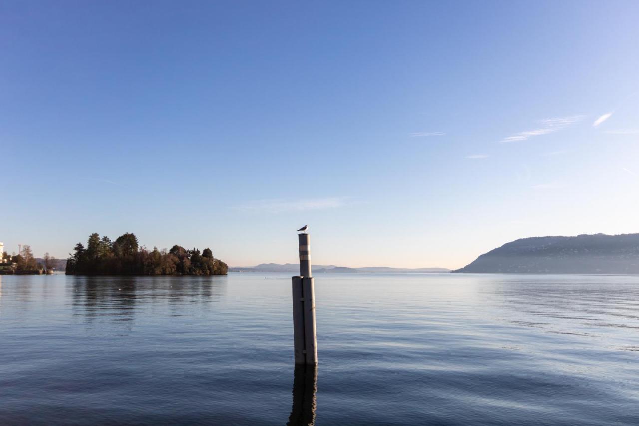 Aqualago Casa Vacanze Suite Verbania Bagian luar foto